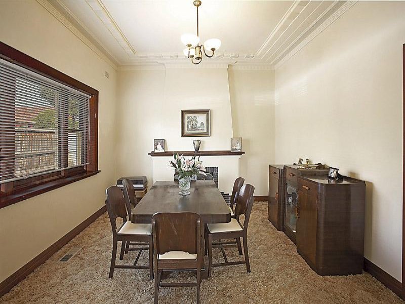 29 Coleman Avenue, Kew East image 3