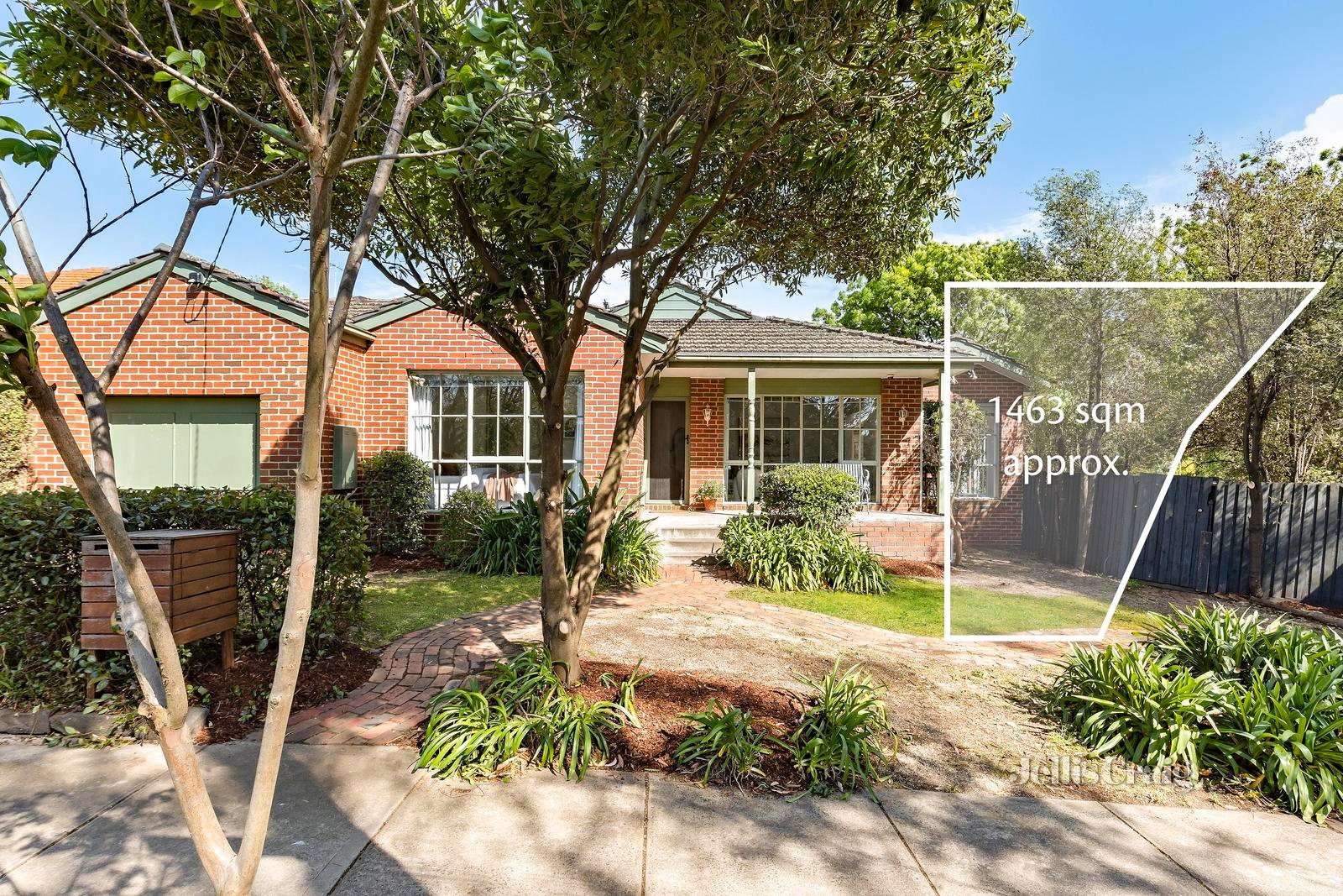 29 Crisp Street, Essendon image 1