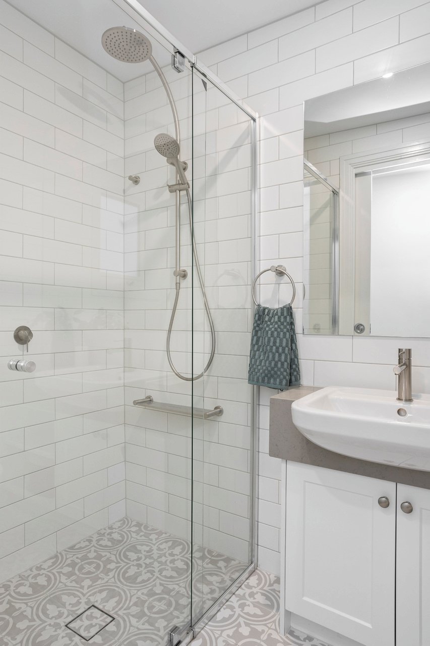 Property Gallery Thumbnail 8