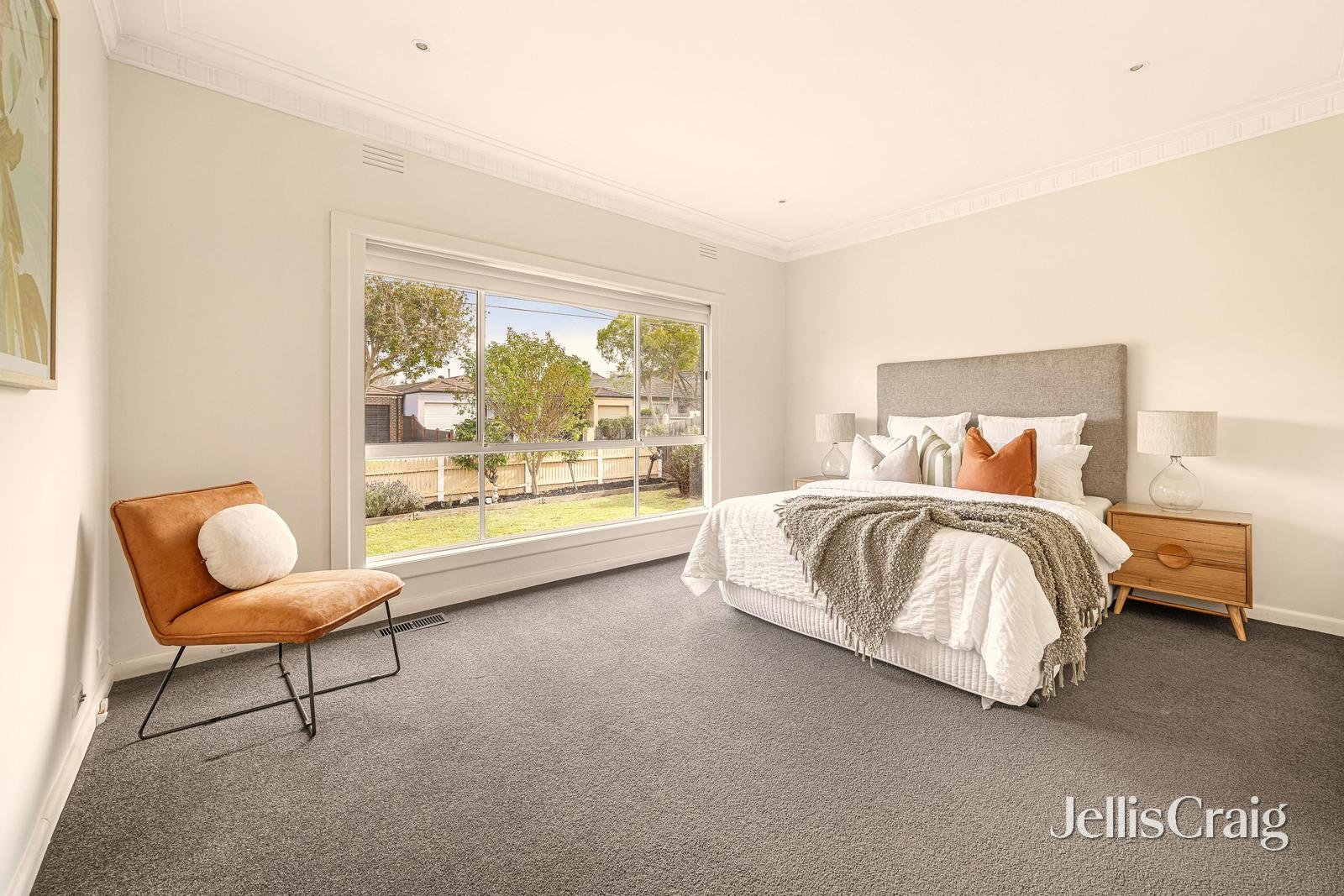 29 Elliot Street, Parkdale image 7