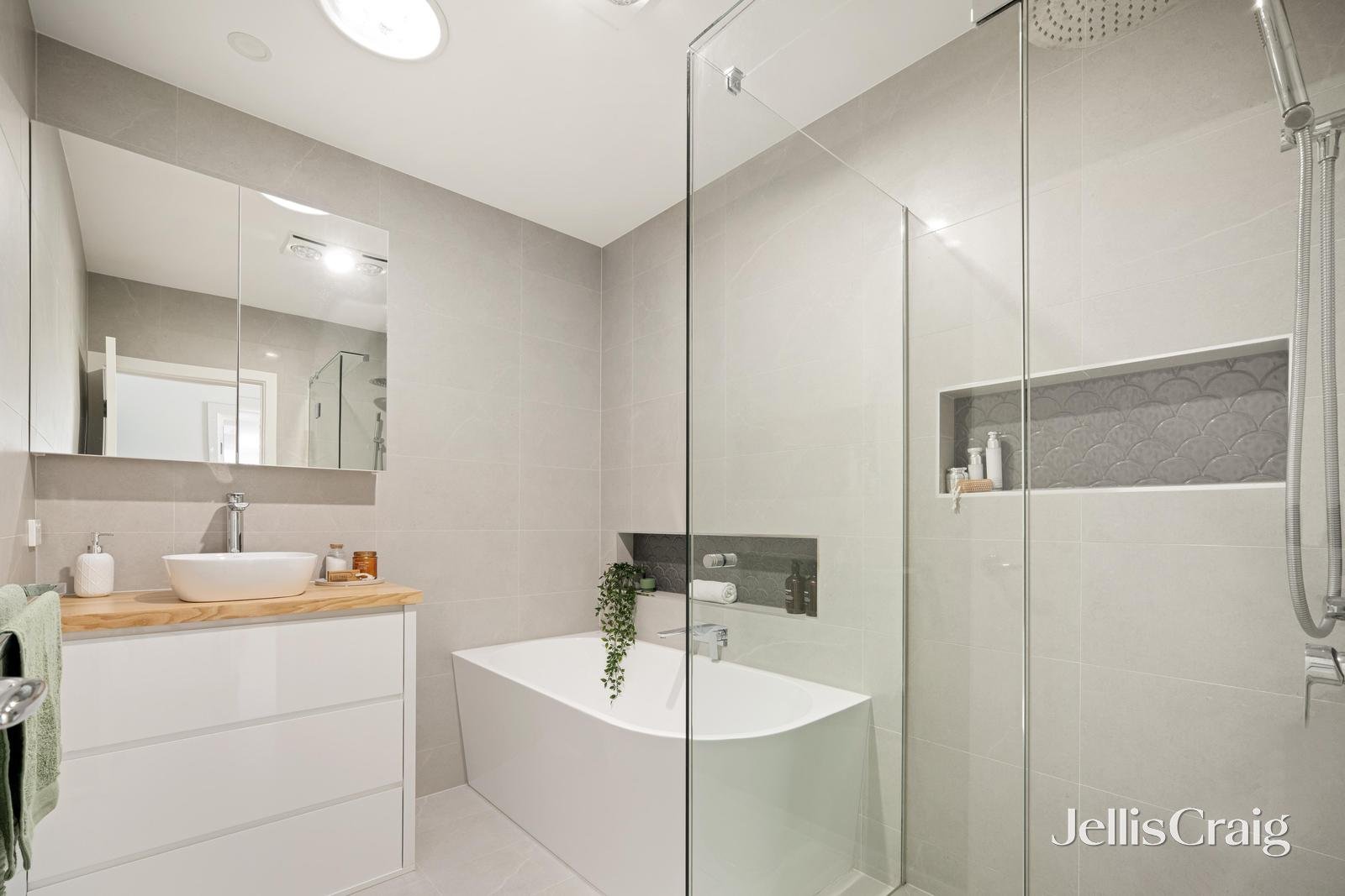 2/9 Fowler Street, Chelsea image 8