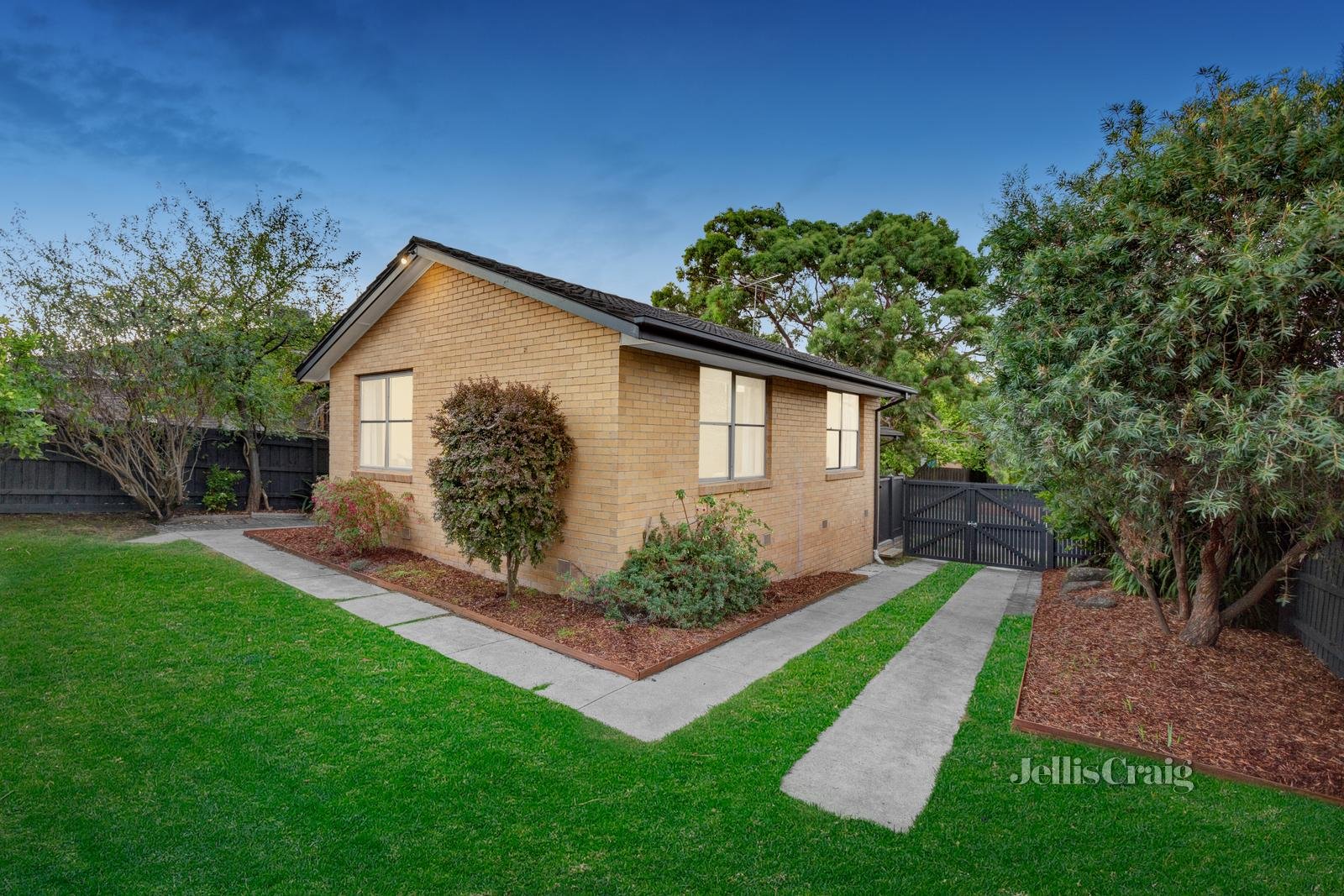 29 Gabonia Avenue, Watsonia image 12