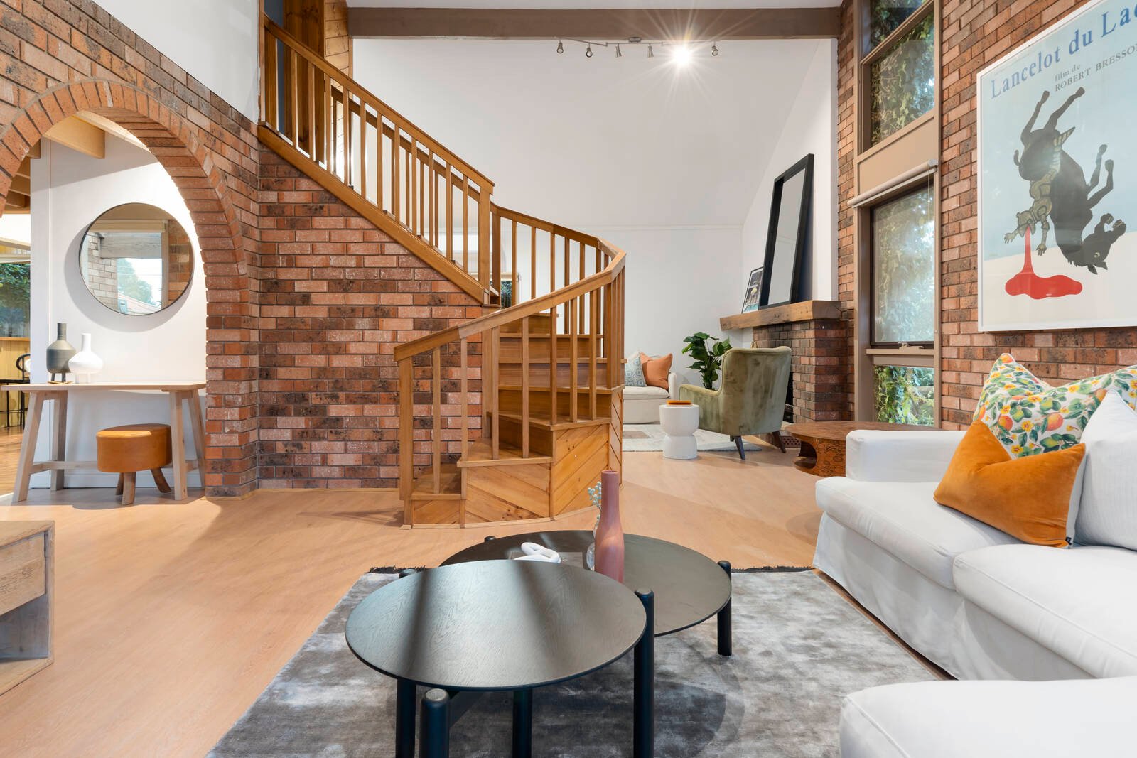 Property Gallery Thumbnail 6