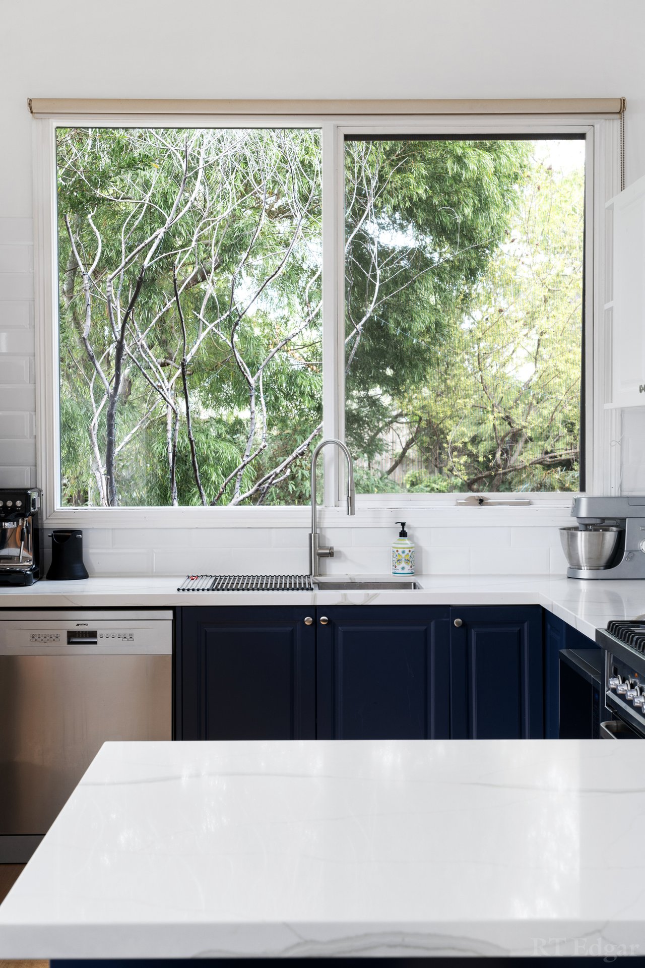 Property Gallery Thumbnail 9