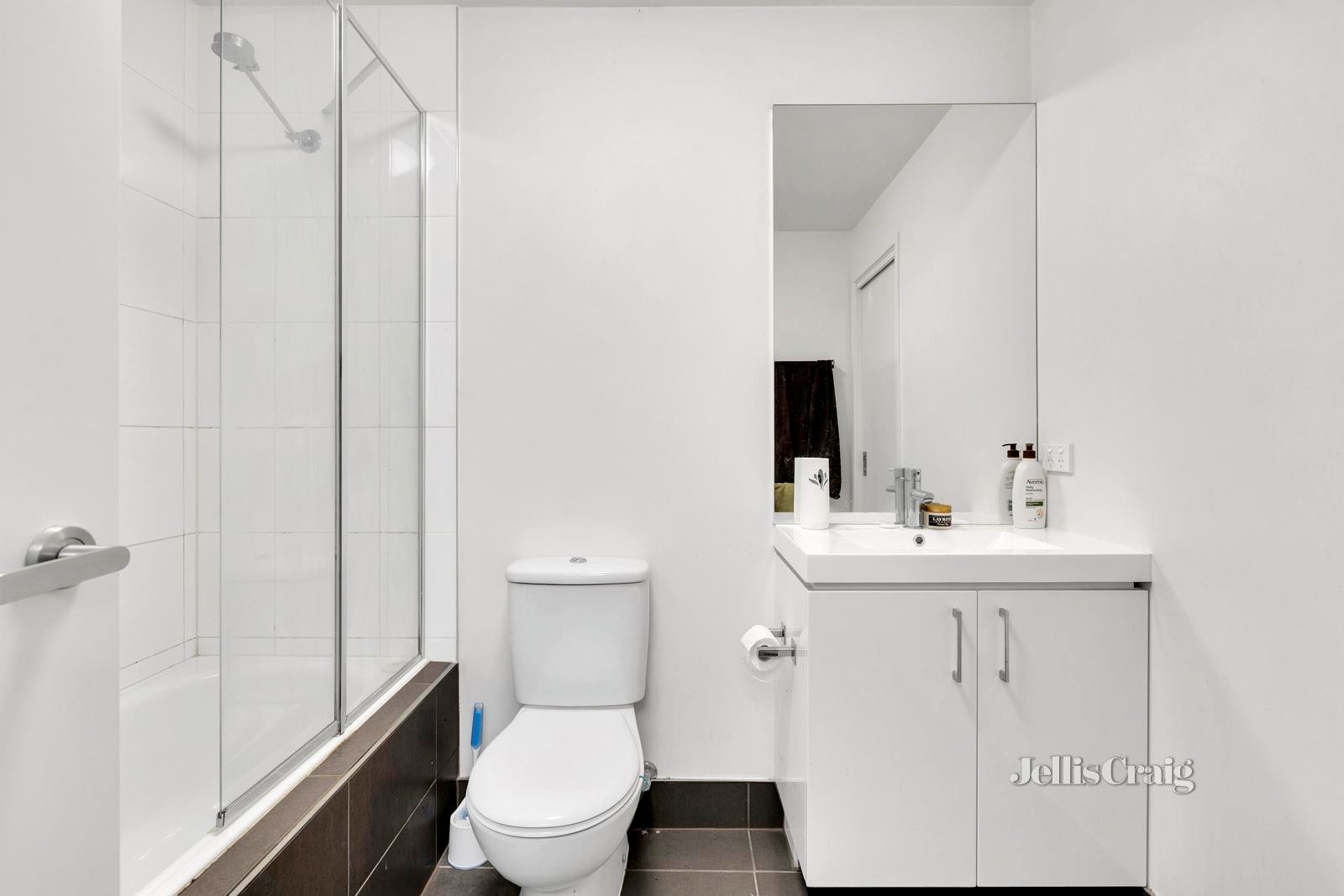 29 Gear Street, Brunswick East image 7