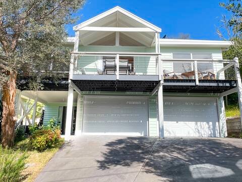 Property Gallery - Main Image
