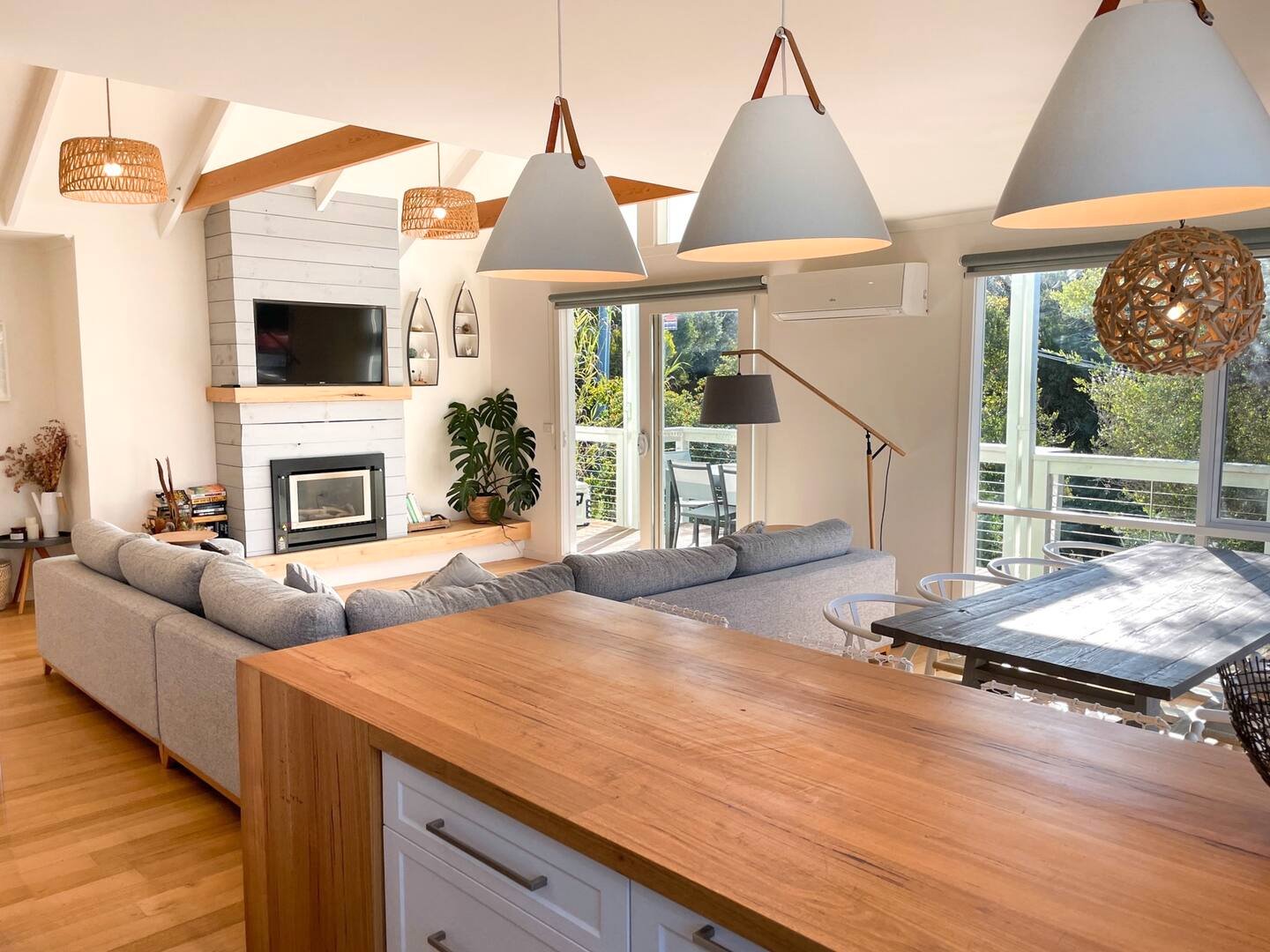 Property Gallery Thumbnail 6