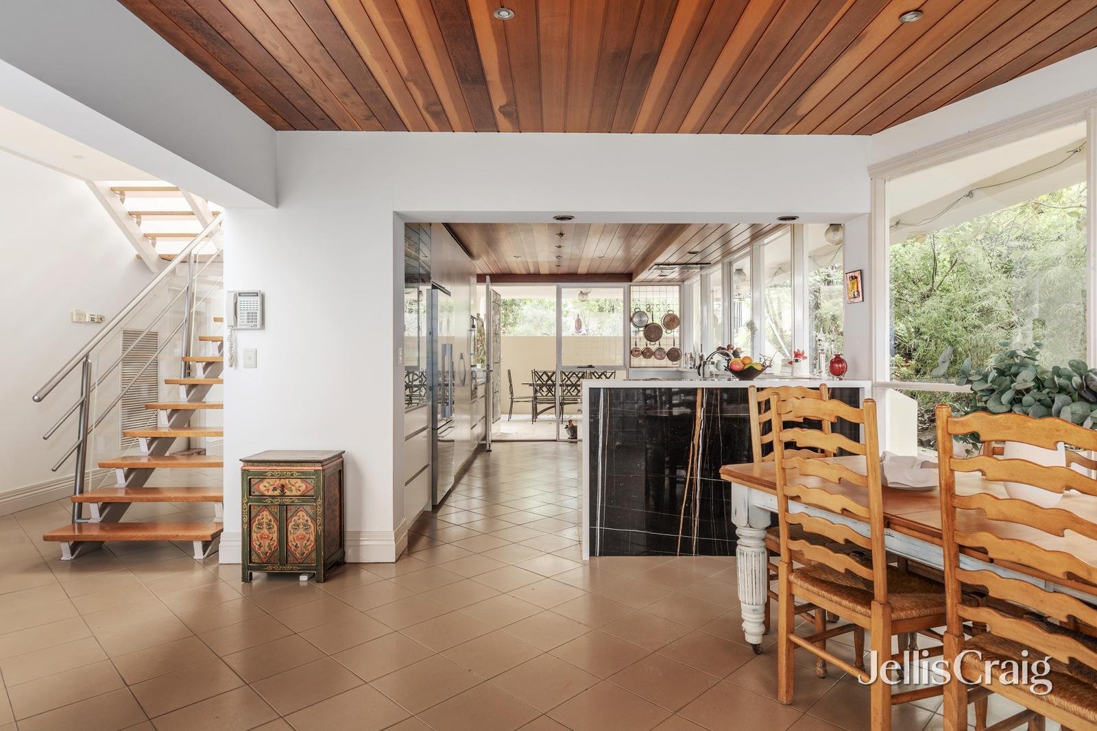 29 Glen Iris Road, Camberwell image 5