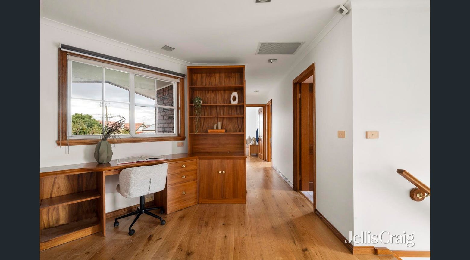 29 Glencairn Avenue, Coburg image 7