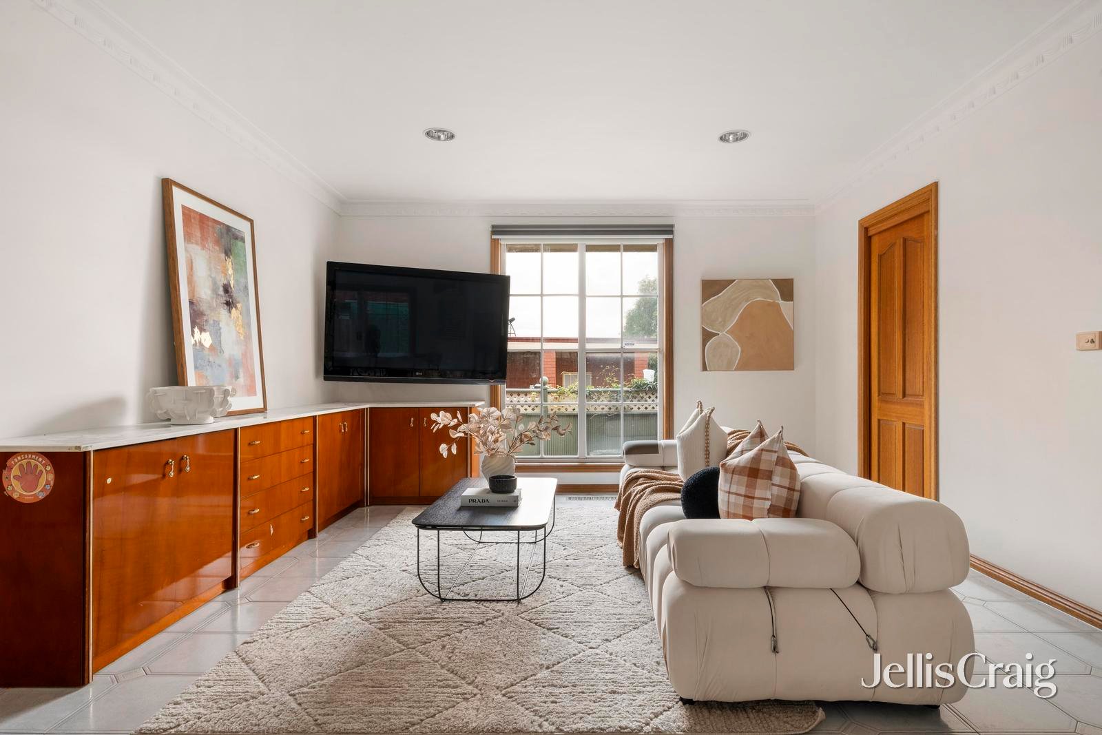 29 Glencairn Avenue, Coburg image 3