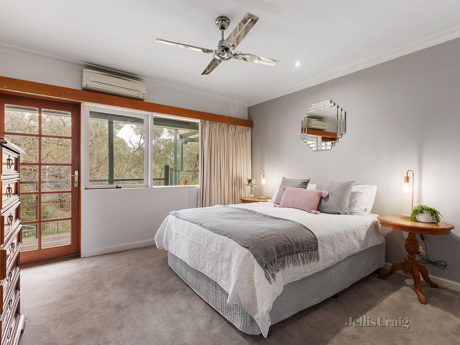 29 Greenbank Crescent, Pascoe Vale South image 5