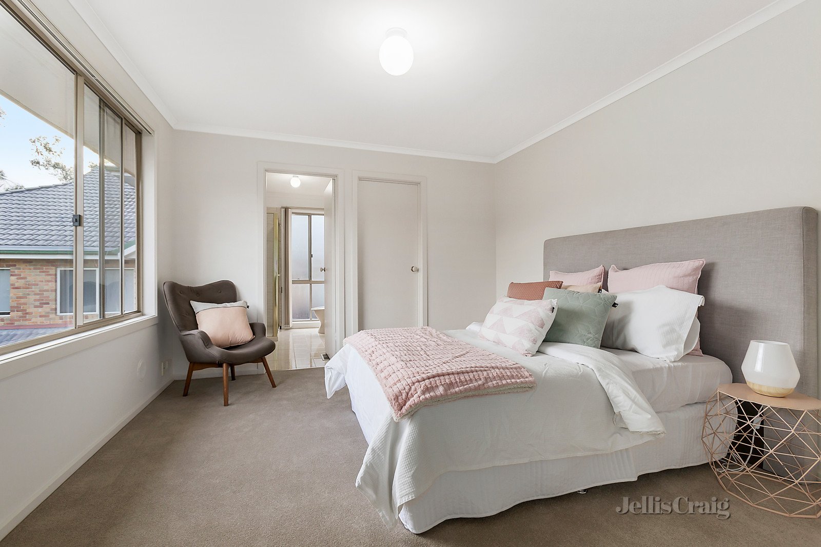 2/9 Grove Street, Eltham image 5