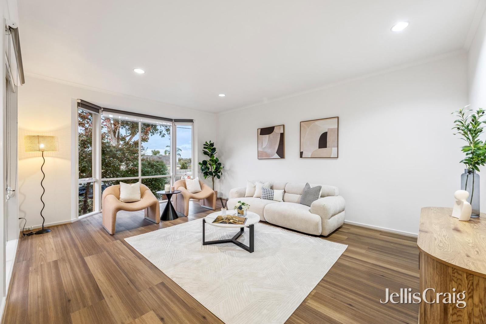 2/9 Hammence Street, Glen Waverley image 7