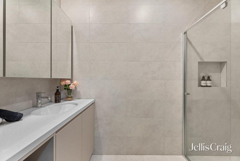 2/9 Hammence Street, Glen&nbsp;Waverley image 10