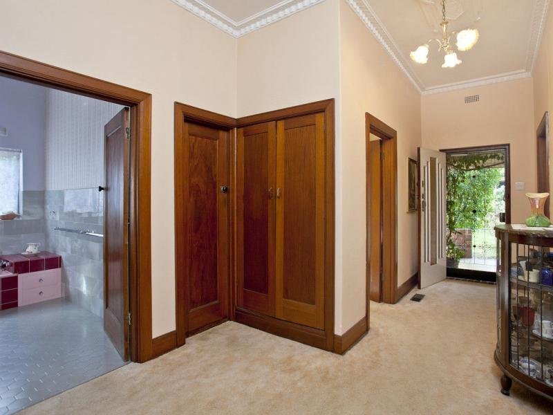29 Hayes Road, Strathmore image 4
