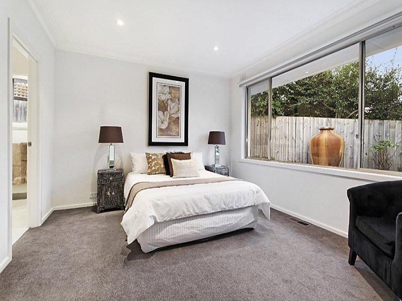 29 Helston Street, Balwyn North image 6