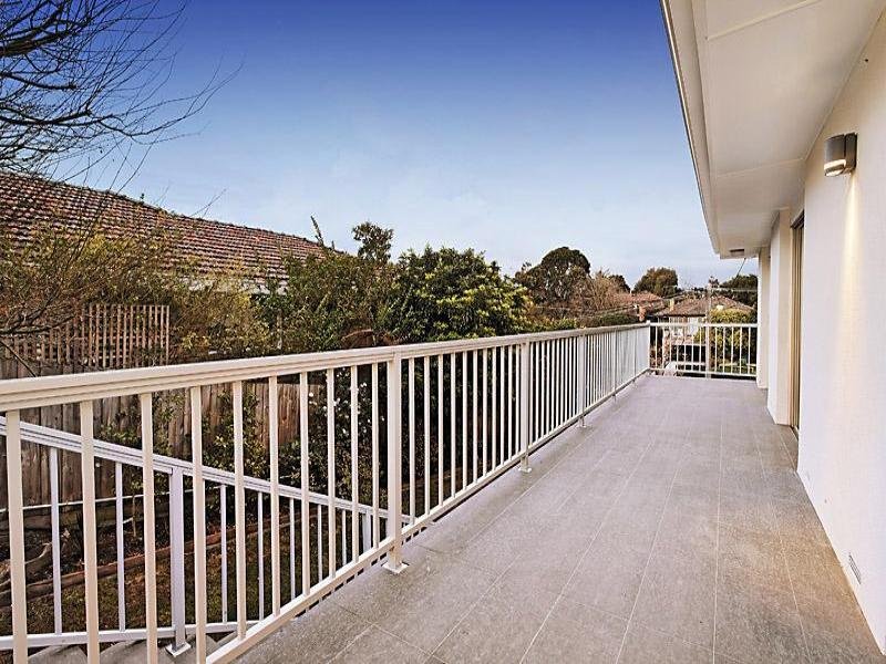29 Helston Street, Balwyn North image 8