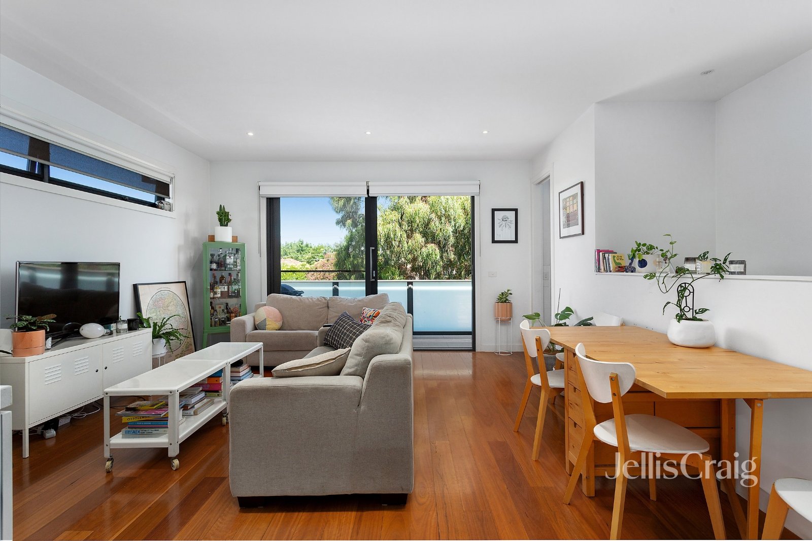 2/9 Jones Street, Thornbury image 3