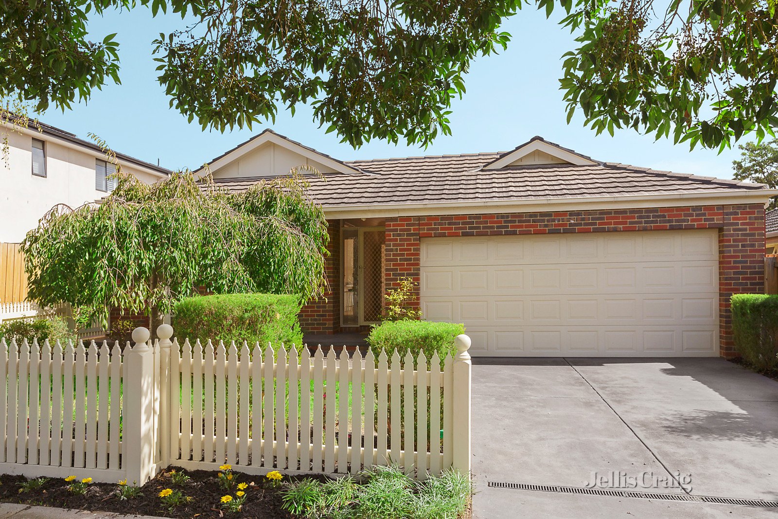 29 Kalimna Street, Balwyn image 1