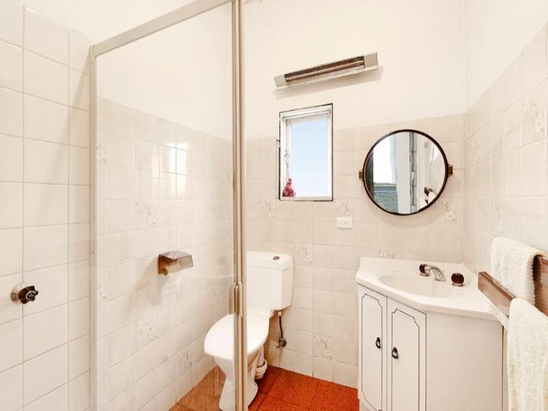 29 Kingston Road, Surrey Hills image 6