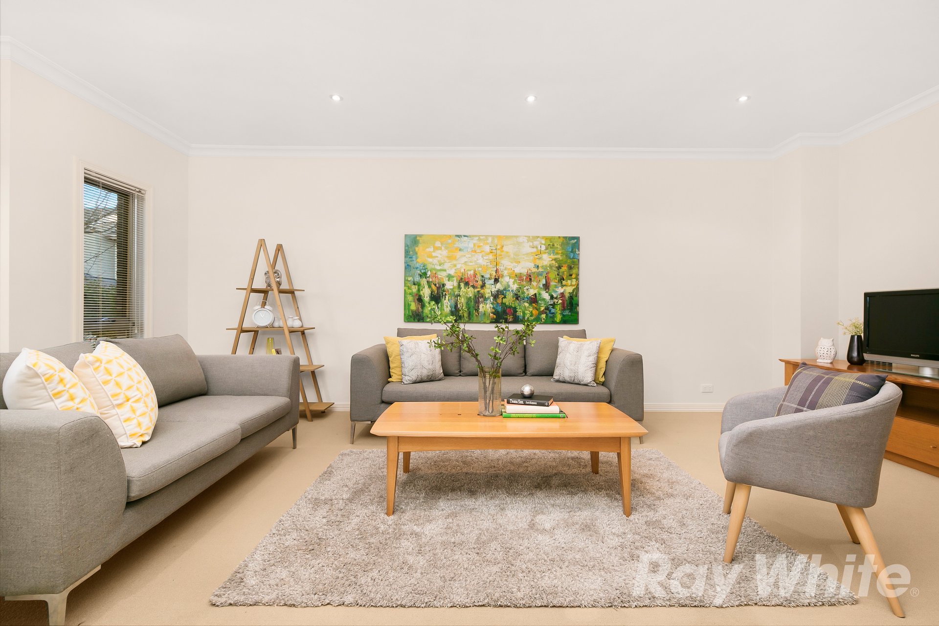 29 Kingswood Rise, Box Hill South image 3