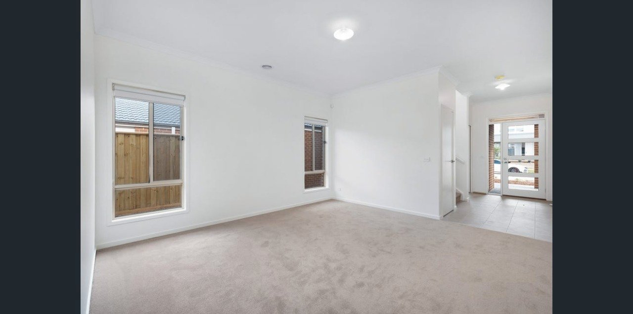 29 Koba Way, Officer image 5