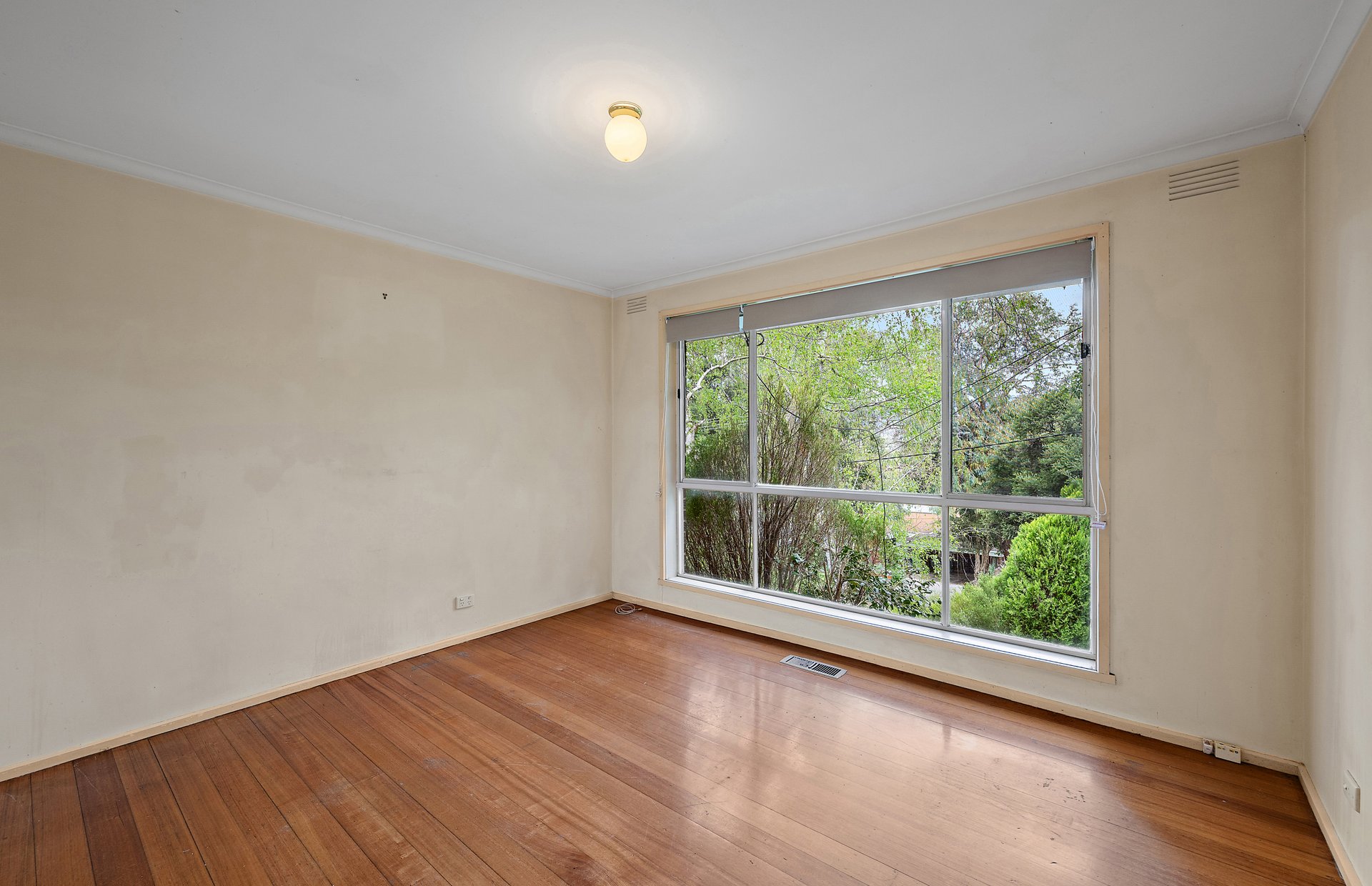 29 Lansell Road, Mooroolbark image 6
