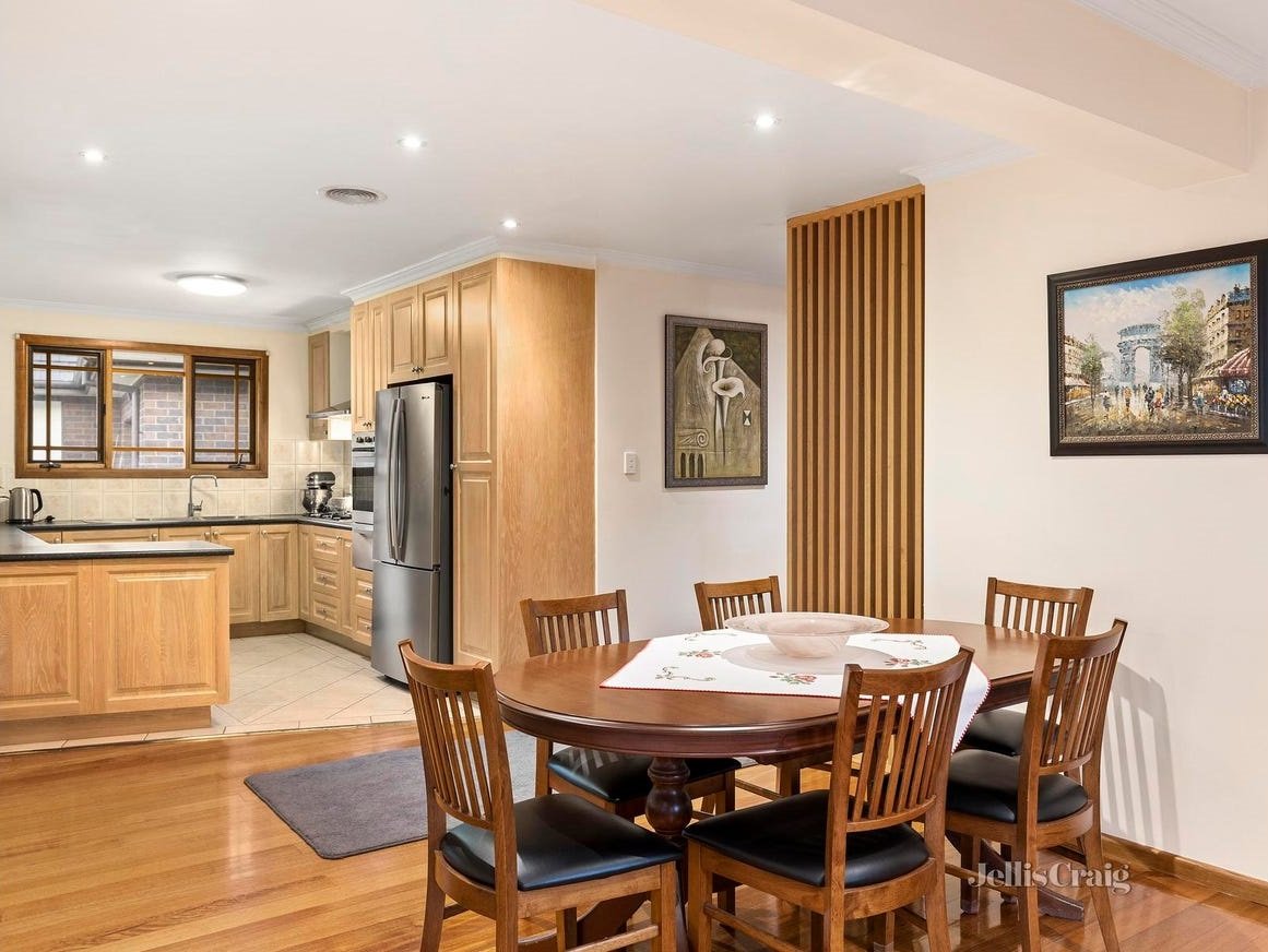 29 Latrobe Street, Bulleen image 4