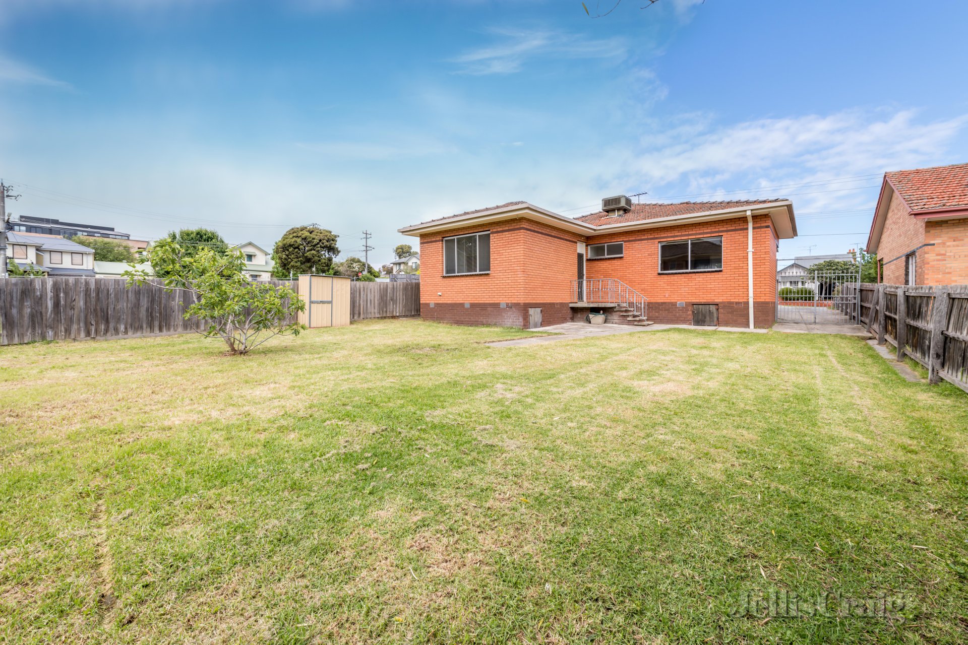 29 Livingstone Street, Ivanhoe image 6