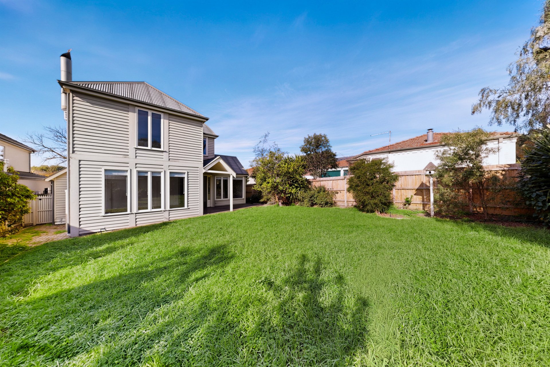 29 Loch Street, Kew image 11