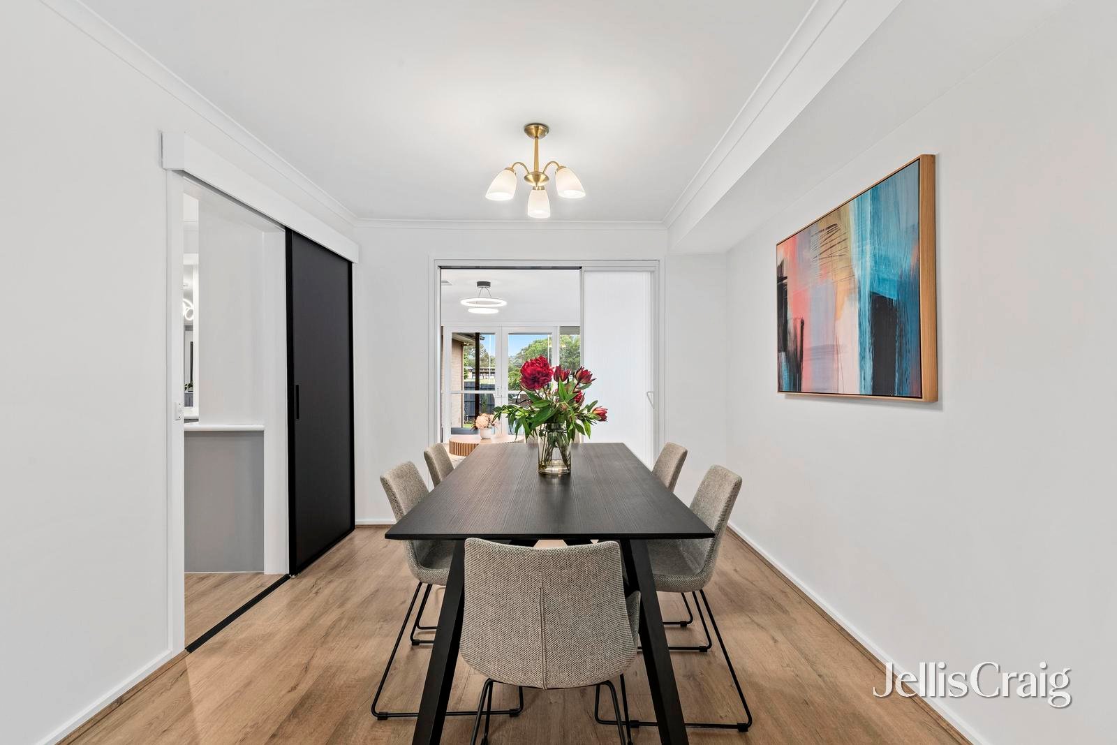 29 Lomond Drive, Glen&nbsp;Waverley image 5