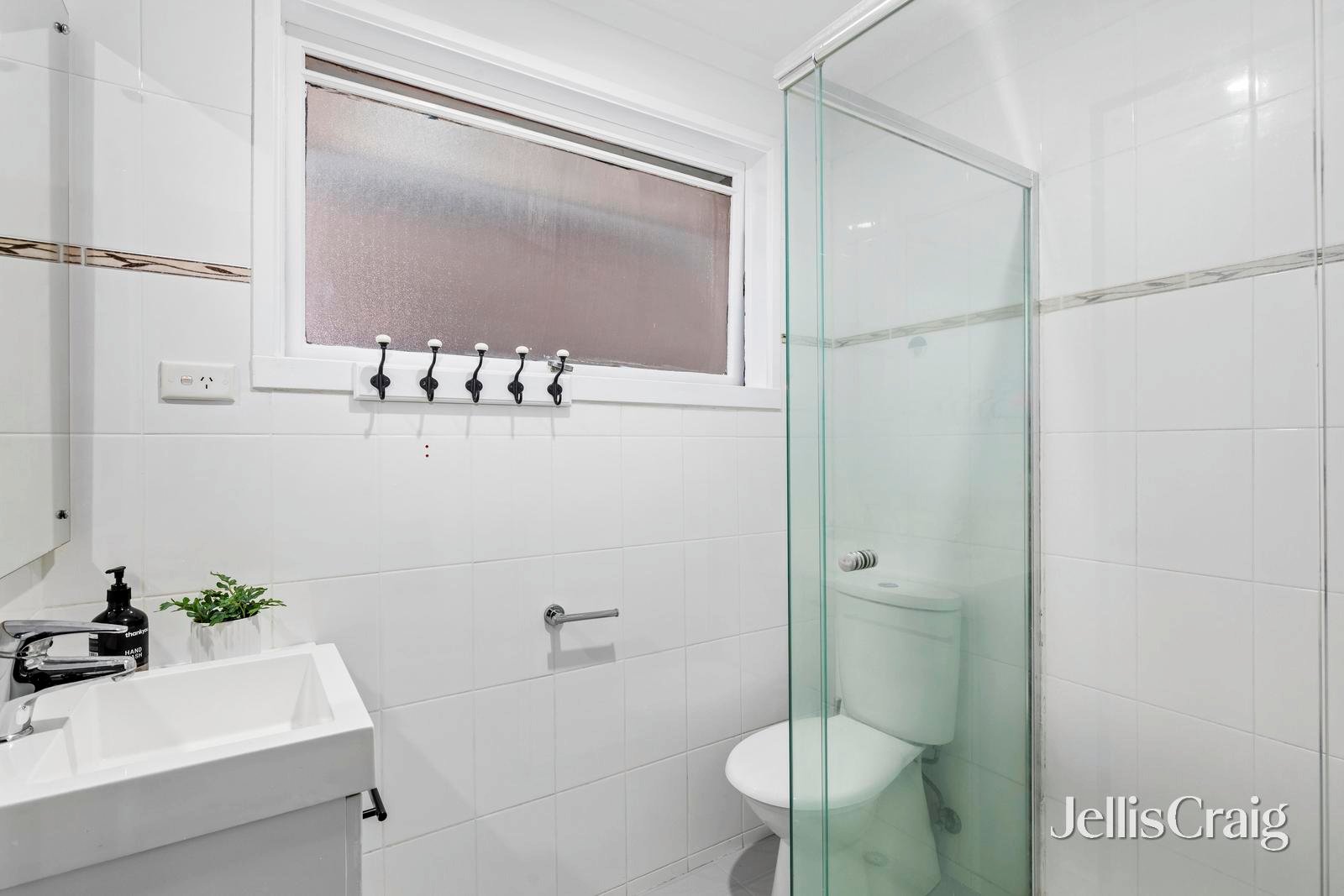 29 Lomond Drive, Glen&nbsp;Waverley image 13