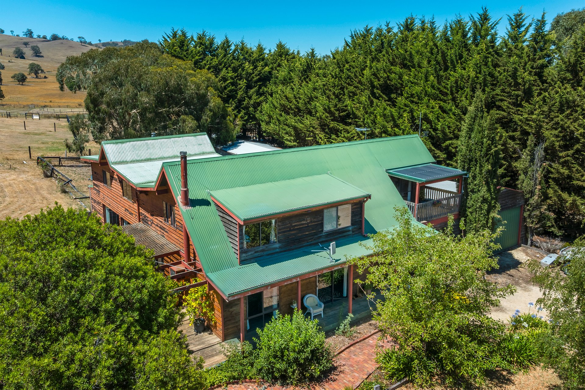 Property Gallery Thumbnail 12