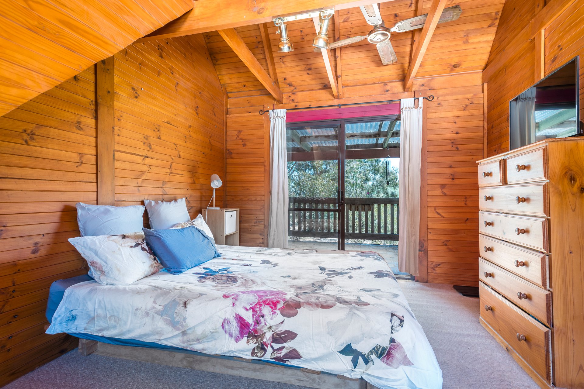 Property Gallery Thumbnail 18