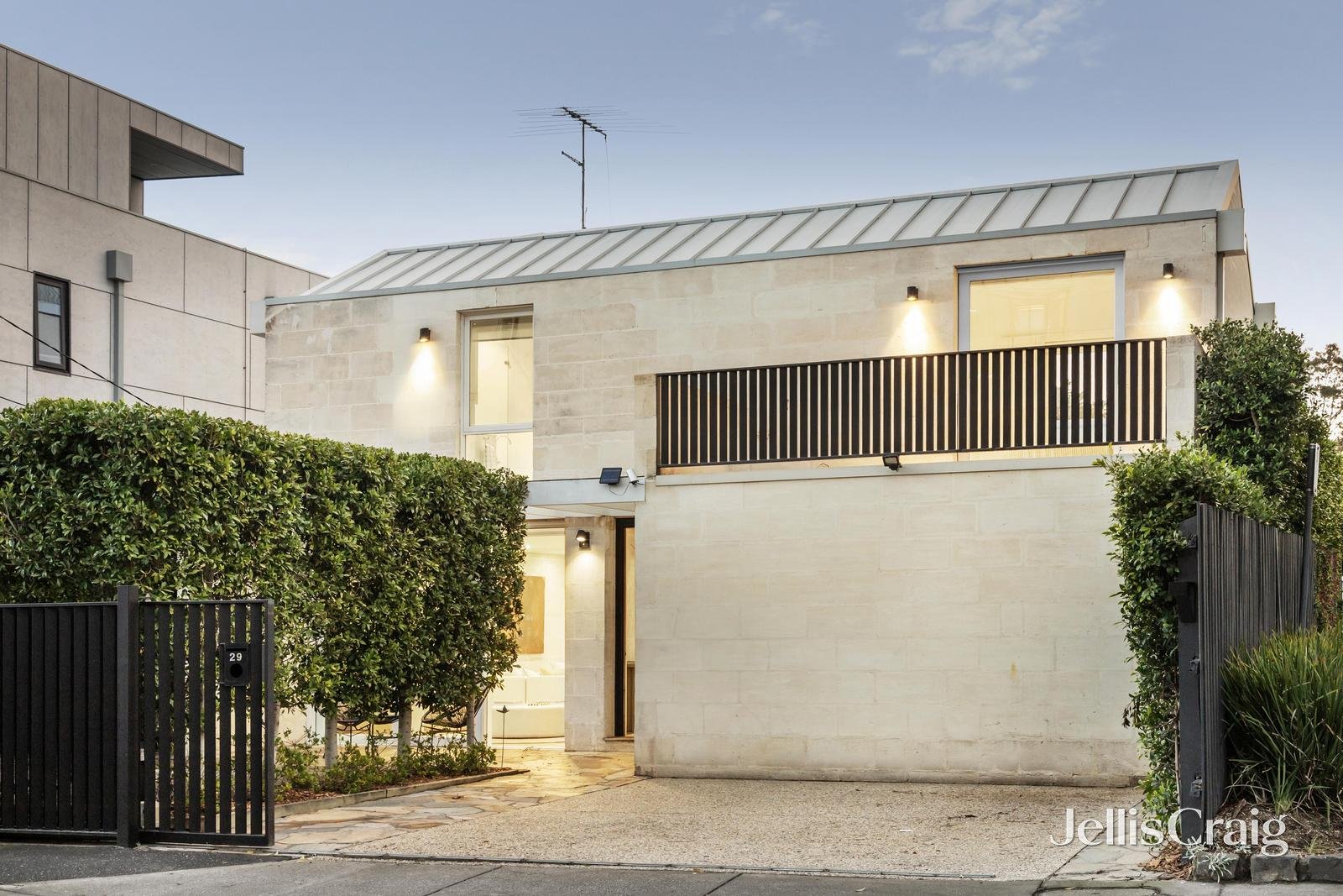 29 Macfarlan Street, South Yarra image 1