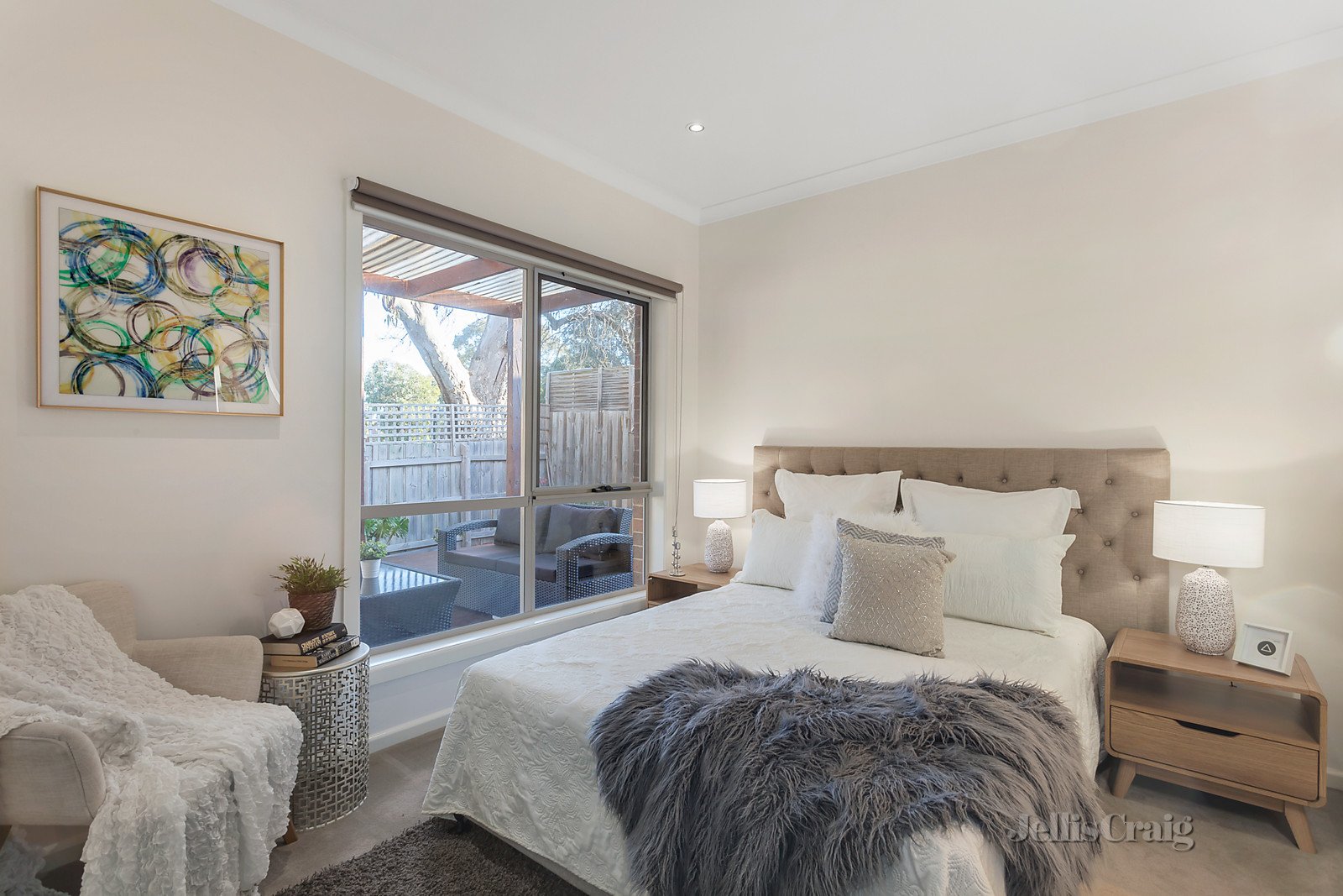 2/9 Madison Court, Mount Waverley image 6