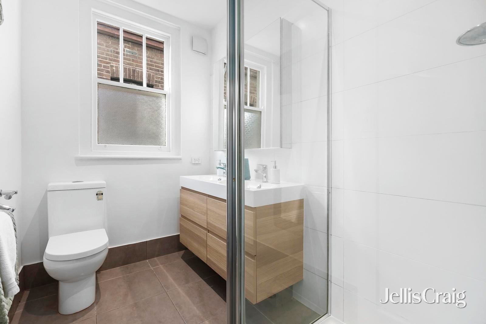 2/9 Marlton Crescent, St&nbsp;Kilda image 11
