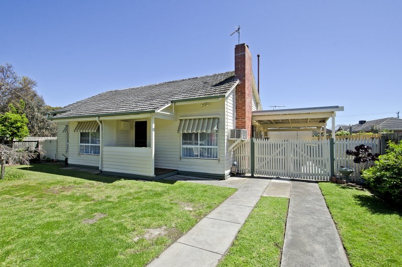 29 McNeill Avenue, East Geelong image 12