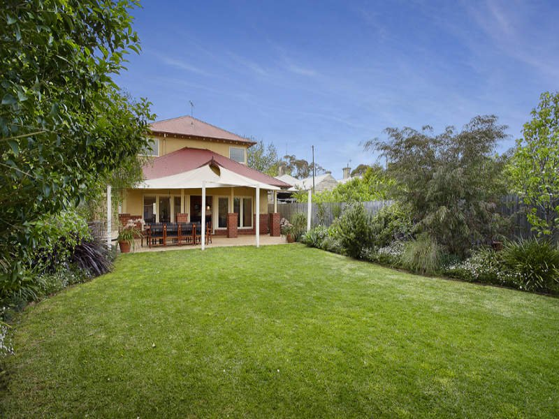 29 Melbourne Road, Williamstown image 3
