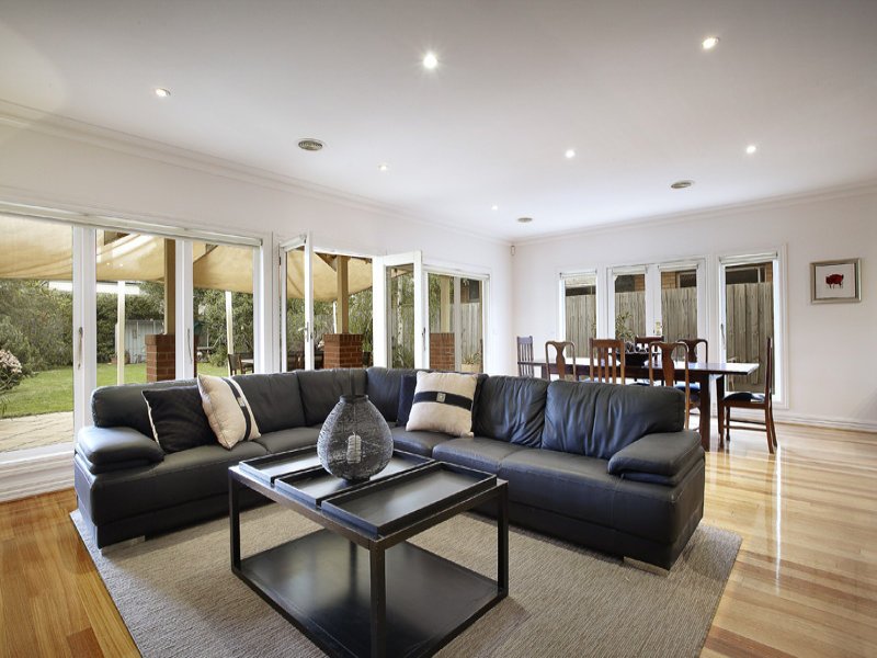 29 Melbourne Road, Williamstown image 6