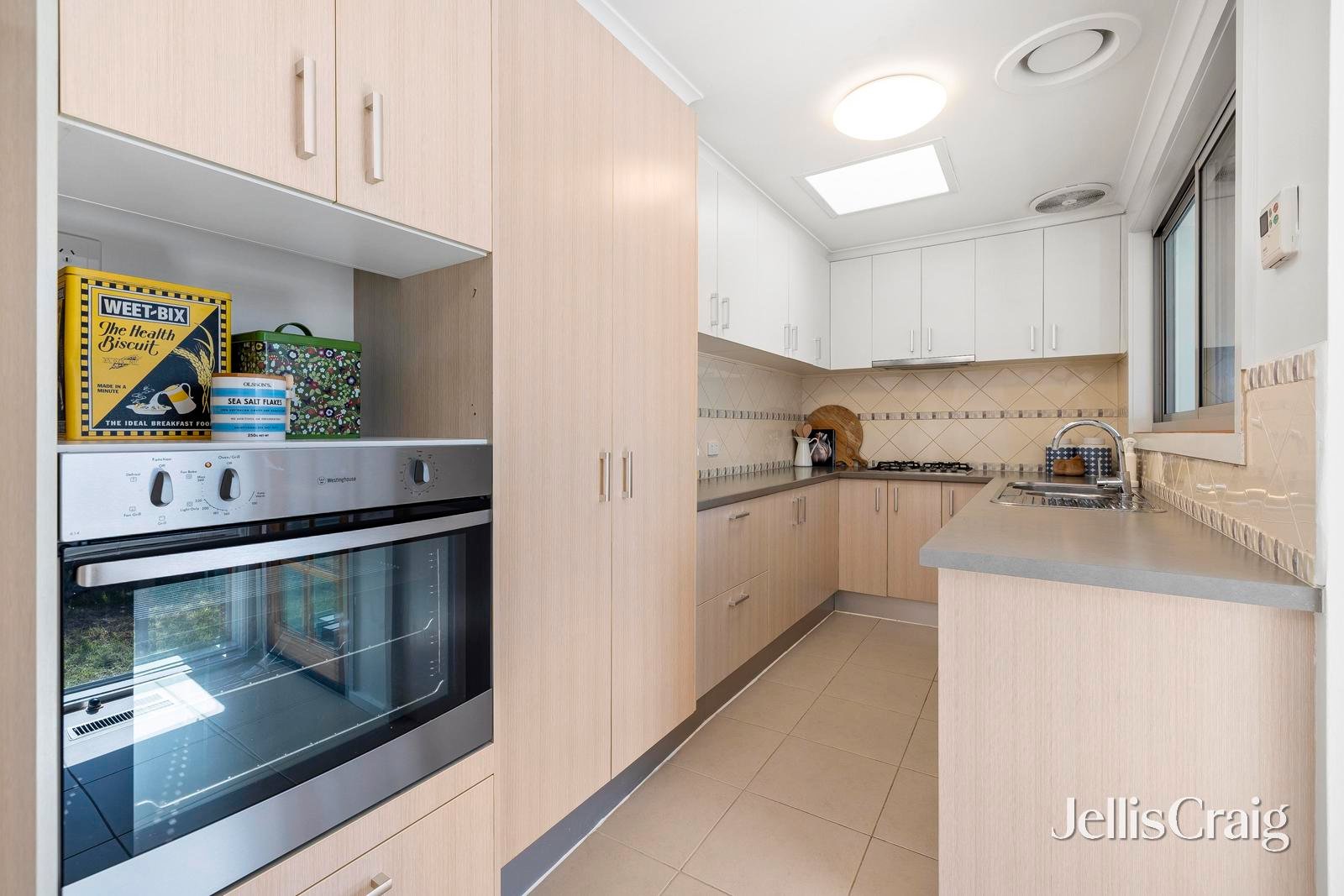 29 Melinga Crescent, Mornington image 3
