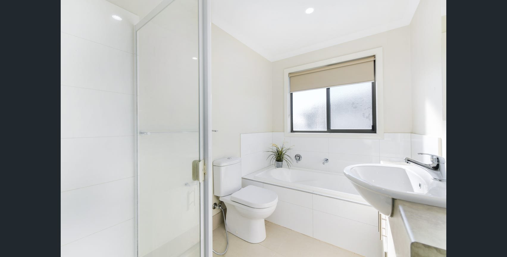 2/9 Myrtle Street, Bayswater image 4