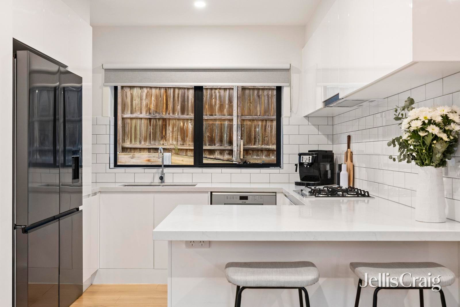 2/9 Newman Road, Croydon image 5