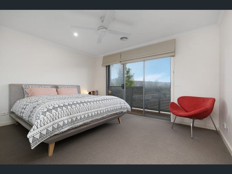 29 Newport Drive, Mulgrave image 6