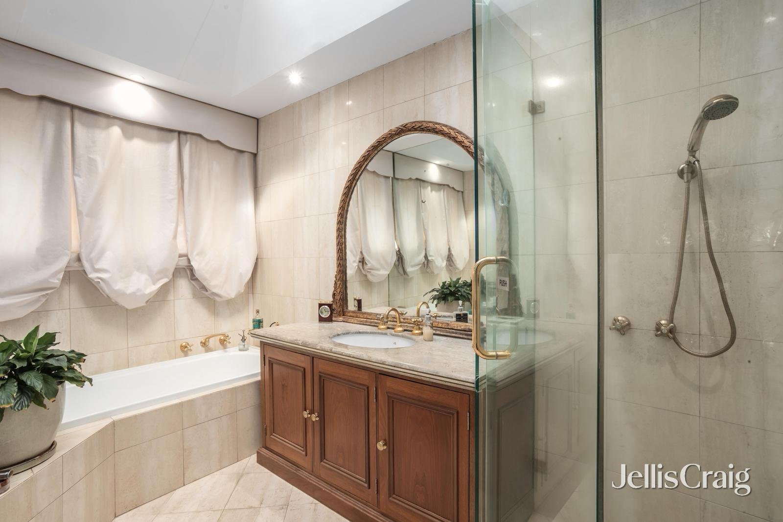 29 Northam Street, Glen&nbsp;Waverley image 6