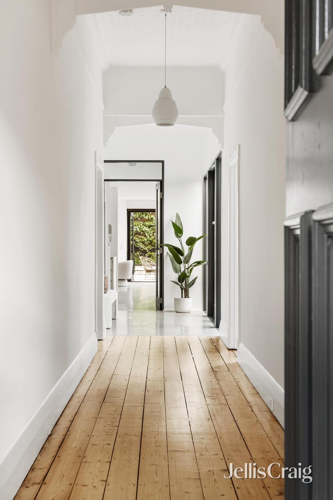 29 Northcote Road, Armadale image 2