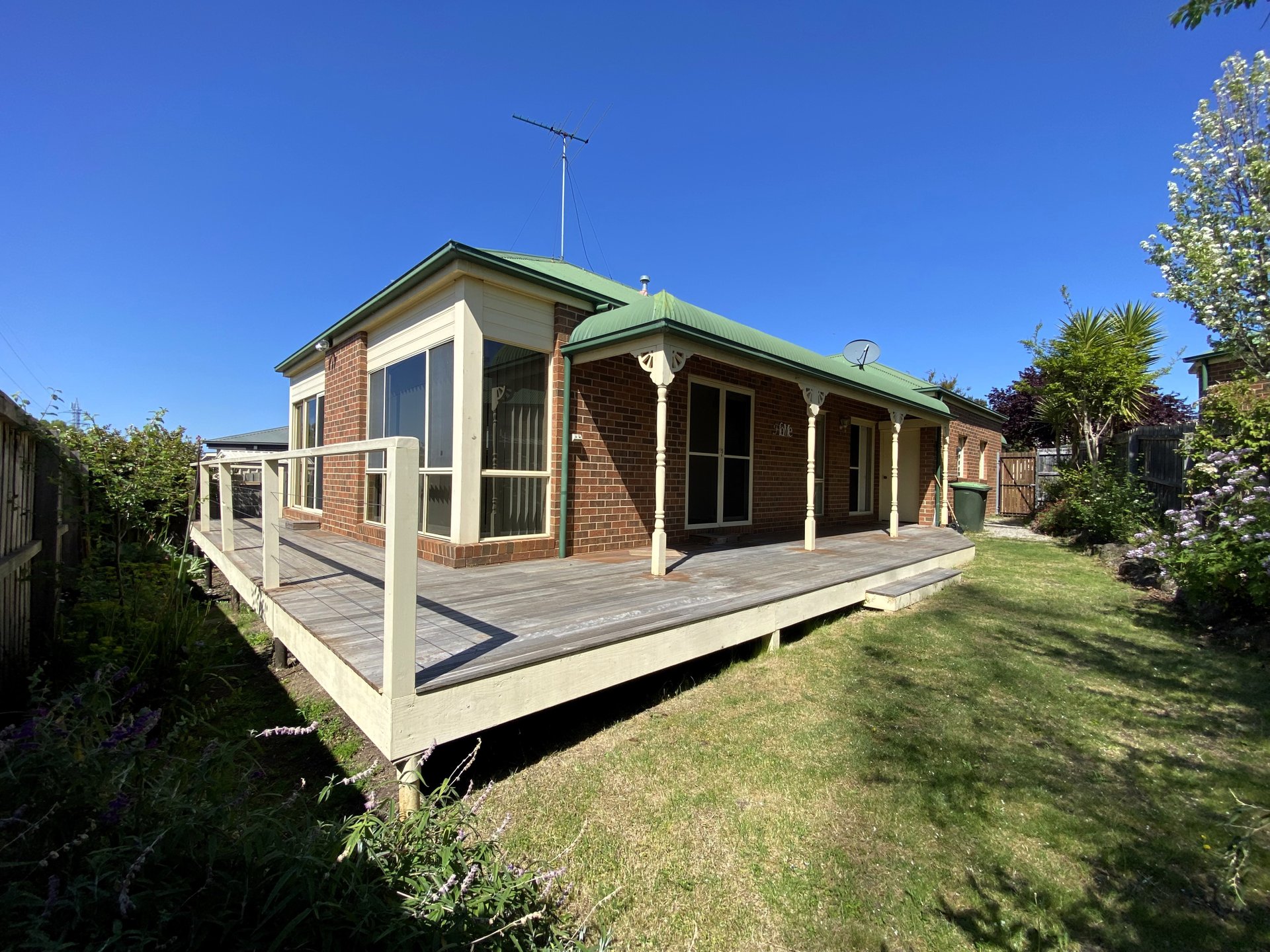2/9 Oakview Court, Highton image 11
