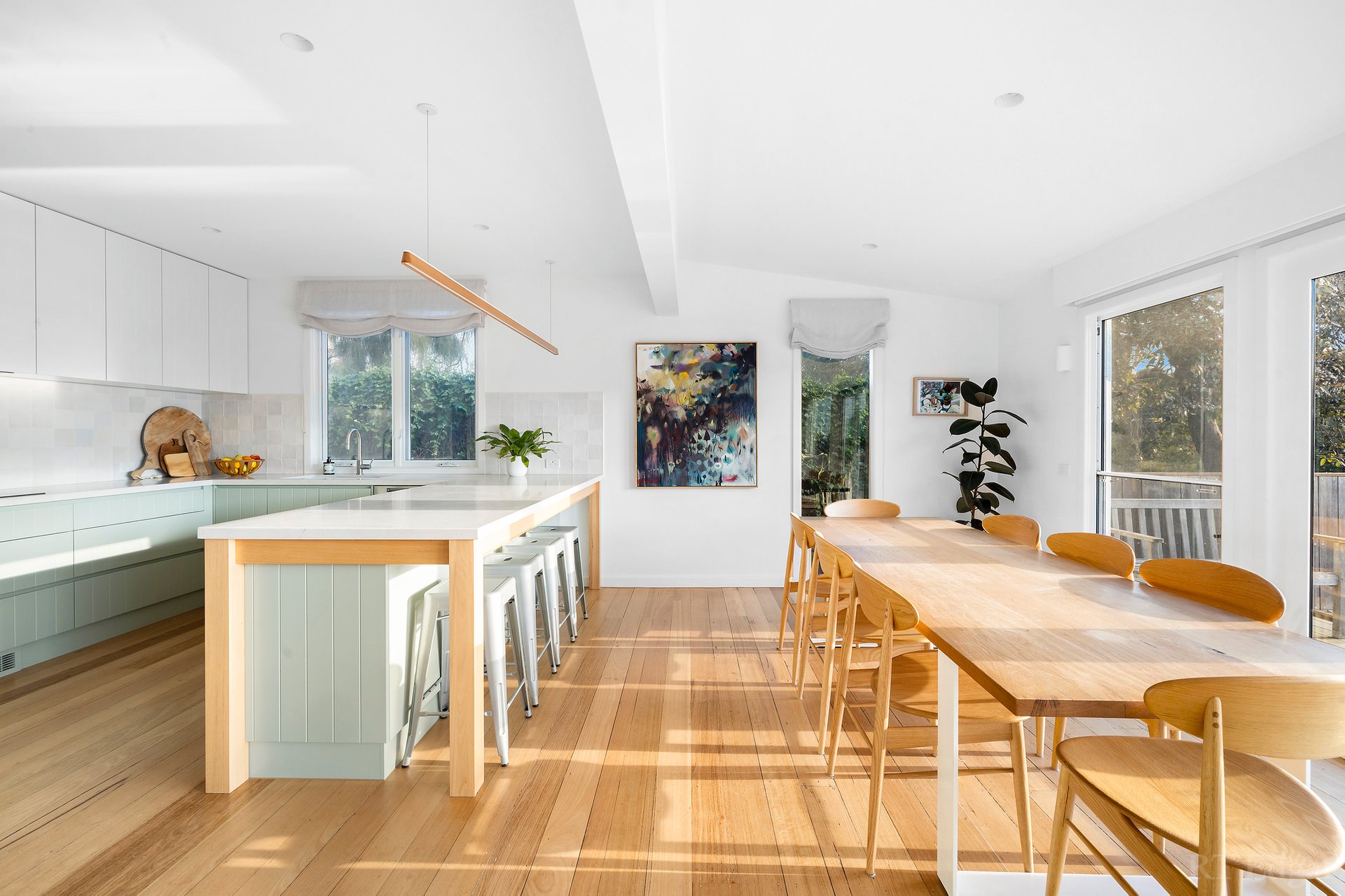 Property Gallery Thumbnail 6