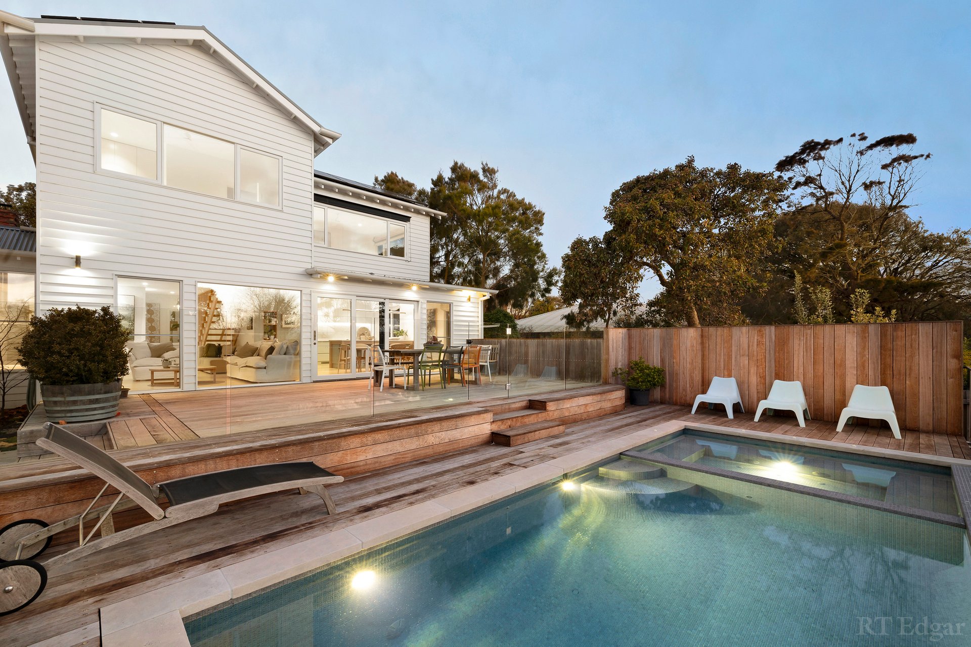 Property Gallery Thumbnail 14