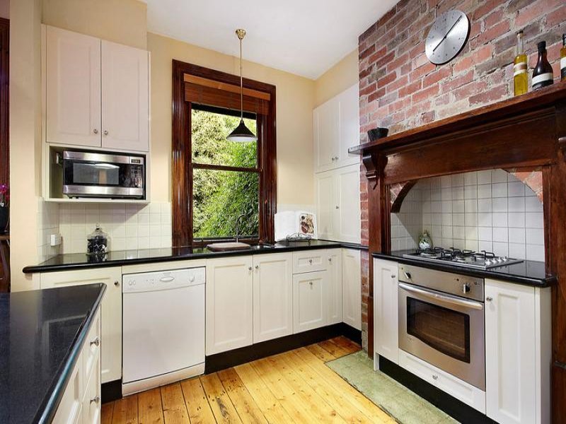 29 Parkhill Road, Kew image 3